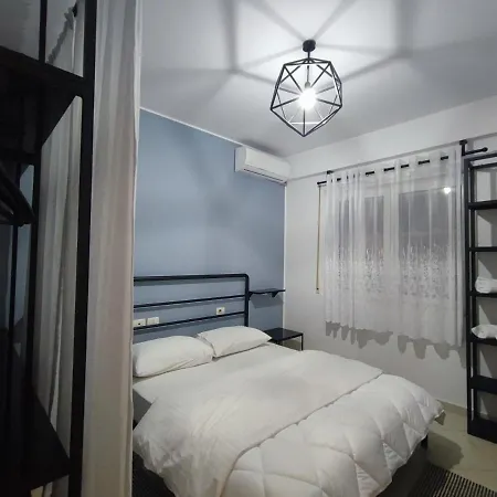 New Bazaar-apartment 2 تيرانا