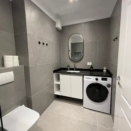 Apartament New Bazaar-apartment 2 Tirana