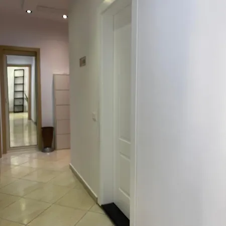 New Bazaar-apartment 2 Τίρανα